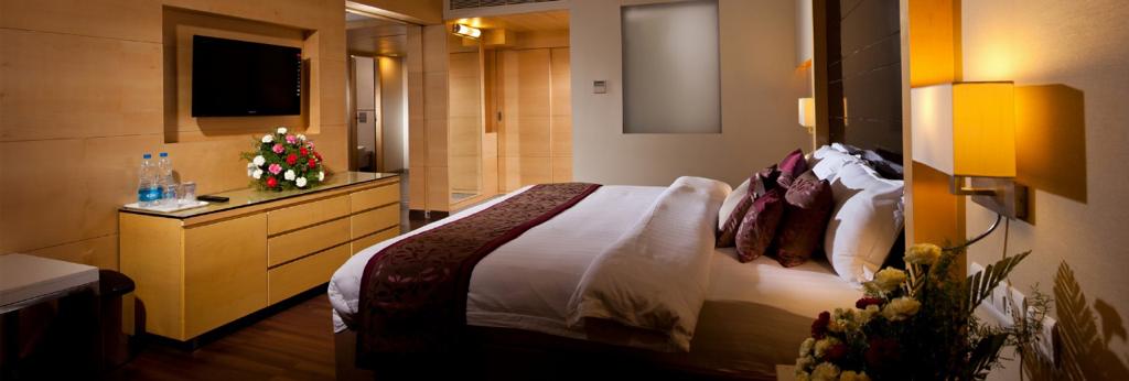 Hotel Shelton Rajamahendri | Star Hotel | Luxury Hotel | Hotels 
